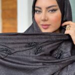 شال برگی مشکی